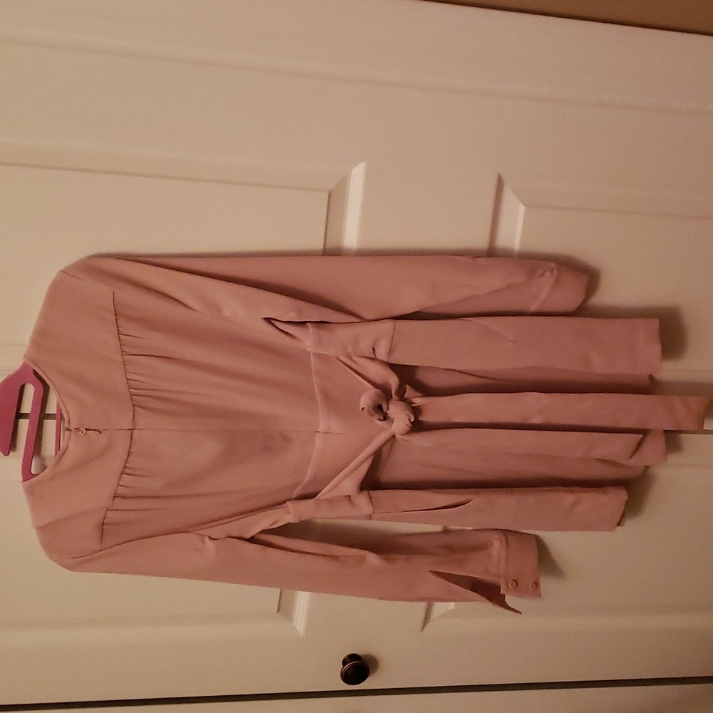 BCBG MaxAzria - Picture 4 of 5